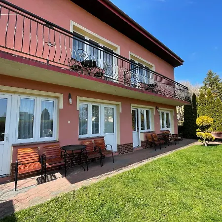 U Arlety - Pokoje Goscinne I Apartament * Darlowko