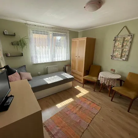 U Arlety - Pokoje Goscinne I Apartament Darlowko