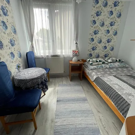 U Arlety - Pokoje Goscinne I Apartament Darlowko