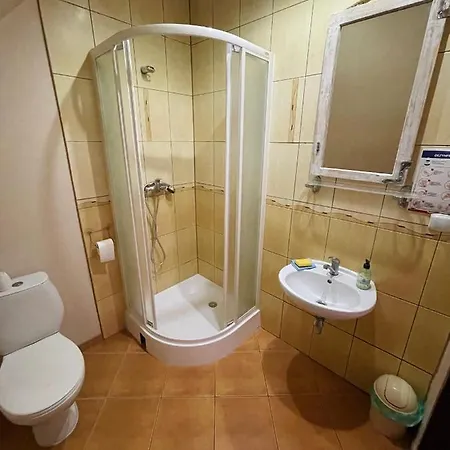 U Arlety - Pokoje Goscinne I Apartament