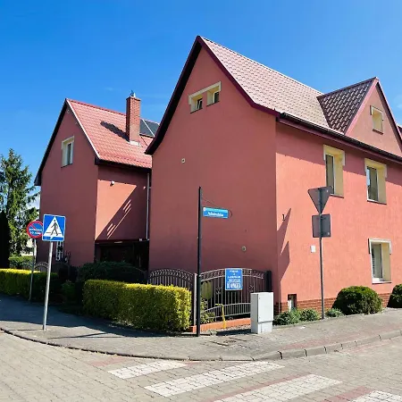 Guest house U Arlety - Pokoje Goscinne I Apartament *