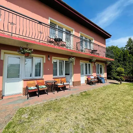 Guest house U Arlety - Pokoje Goscinne I Apartament *