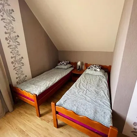 U Arlety - Pokoje Goscinne I Apartament Darlowko