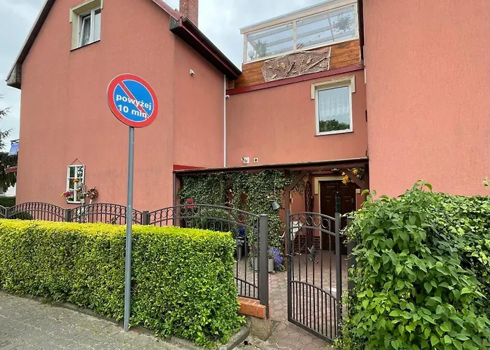 Casa de hóspedes U Arlety - Goscinne I Darlowko